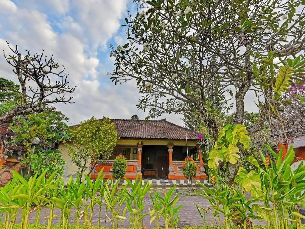 Oyo 91503 Hotel Gedong Ayu Near Sanur Ουμπούντ